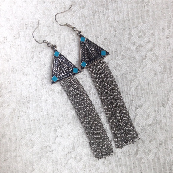 Jewelry - Silver Geometric Fringe Earrings